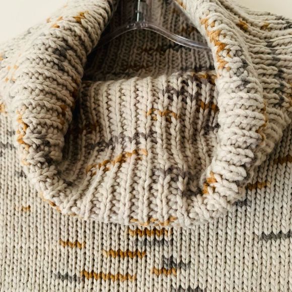 NWT Avantlook Chunky Knit Cowl Neck Sweater Women Size M Cabincore Fisherman - Picture 3 of 10